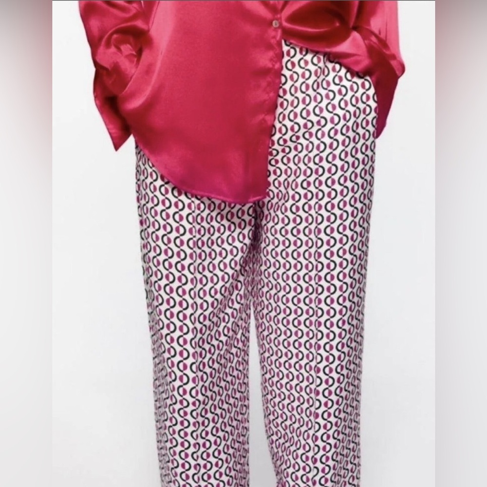 Zara Pink and White Geometric Women's Pants